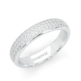 Six Studded Prongs Wedding Set