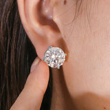 The Pure Seal Moissanite Earrings