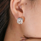 The Pure Seal Moissanite Earrings