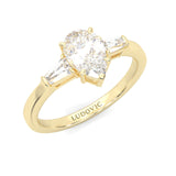 Solitaire Ring Pear Brilliant 3-Stone ( Yellow Gold )