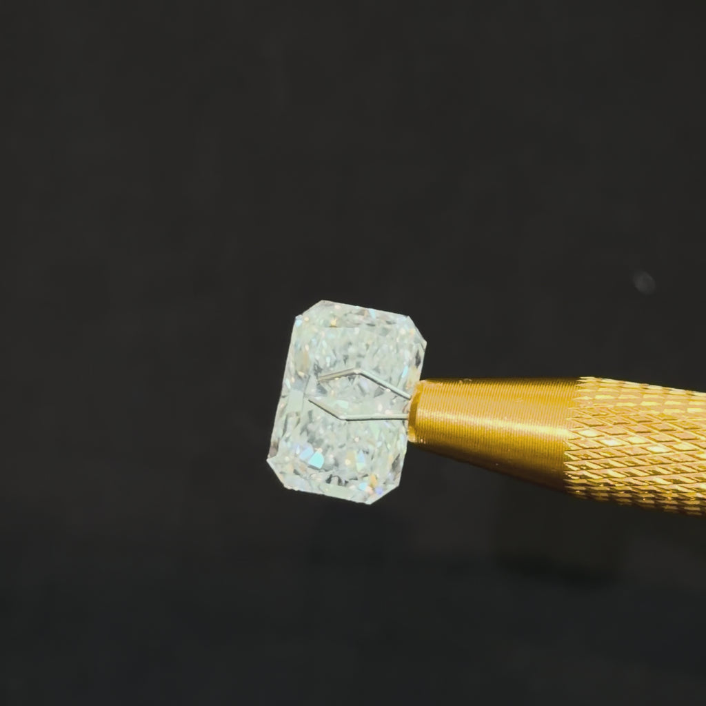 Video of actual 7.08 ct radiant lab-grown diamond, IGI LG799665531