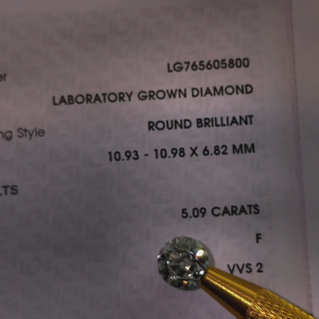 Video of actual 5.09 ct round lab-grown diamond, IGI LG765605800