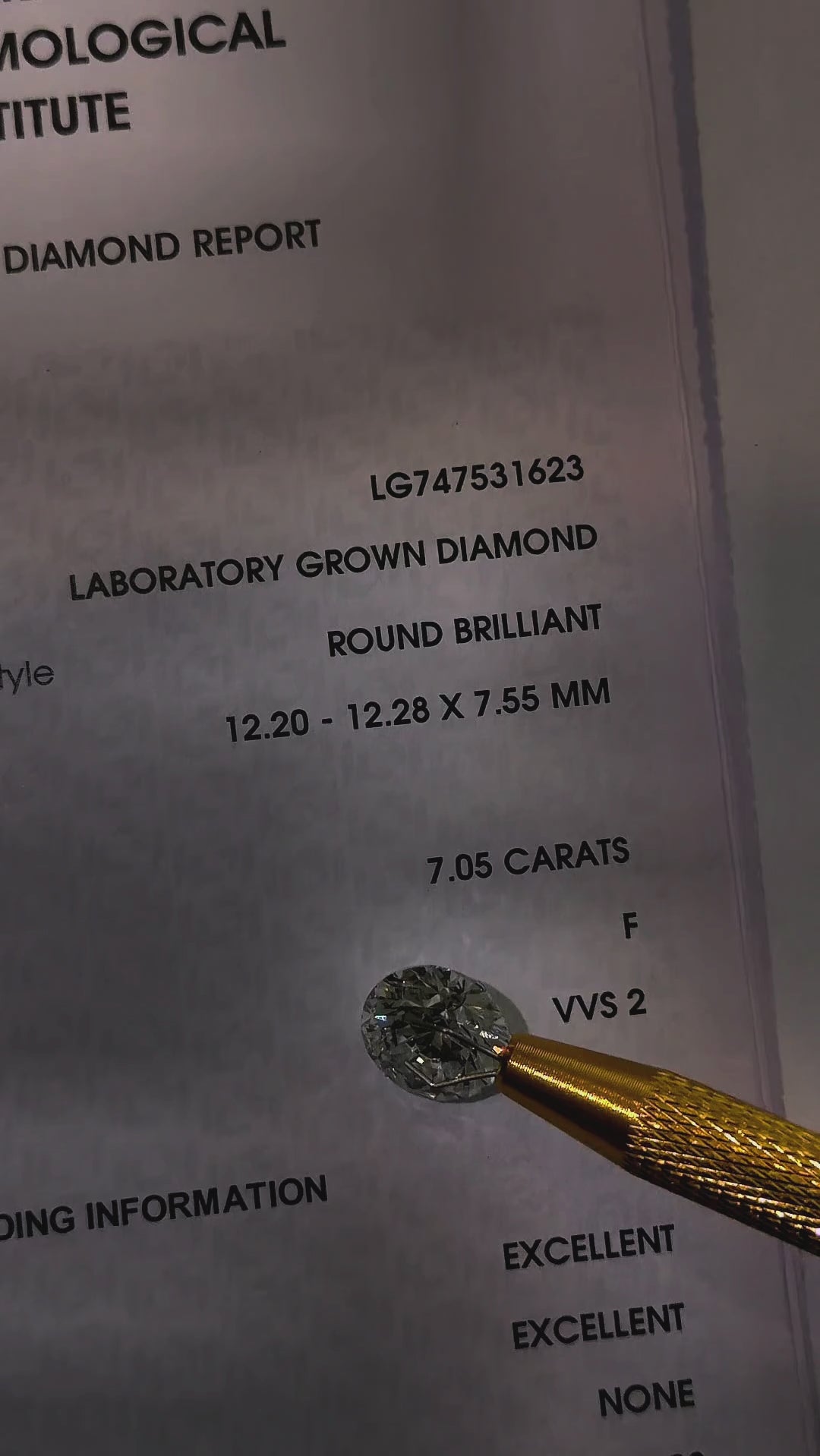 Video of actual 7.05 ct round lab-grown diamond, IGI LG747531623