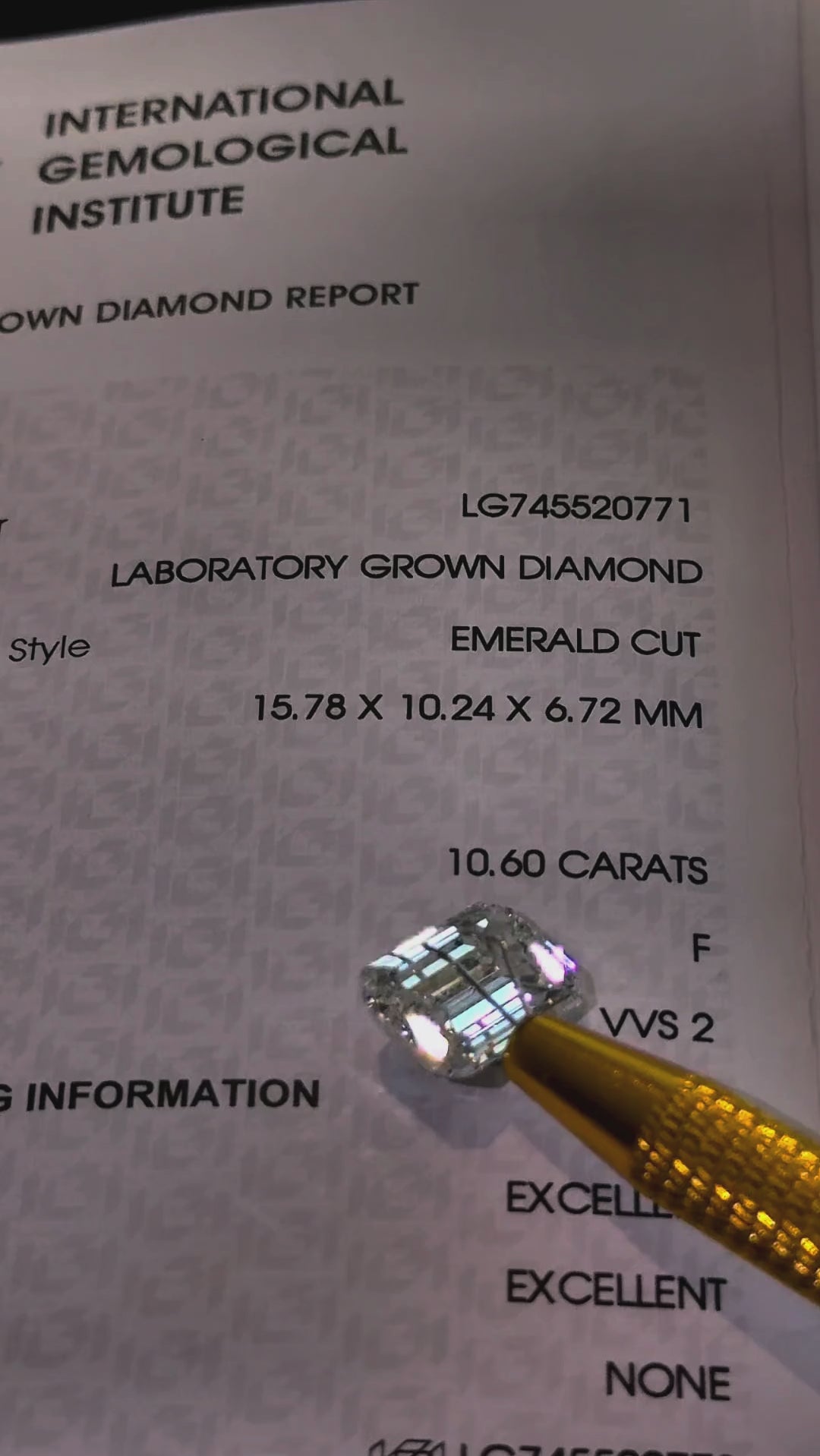Video of actual 10.60 ct emerald lab-grown diamond, IGI LG745520771