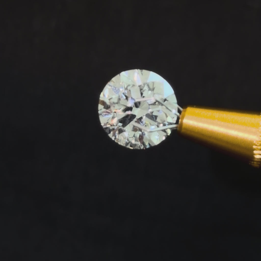 Video of actual 7.05 ct round lab-grown diamond, IGI LG747531626
