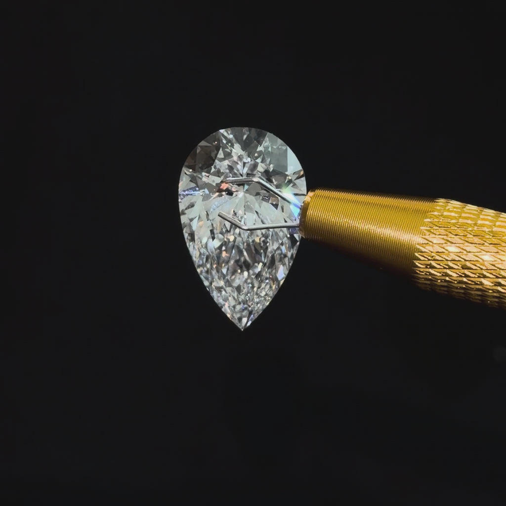 Video of actual 10.09 ct pear lab-grown diamond, IGI LG797615038