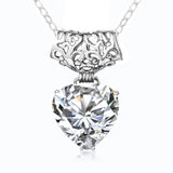 l'Amulette d'Ambre Moissanite pendant