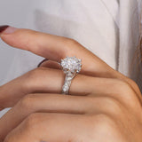 l'Ornament Lustré Moissanite Engagement Ring ( Patti Bernstein ring )